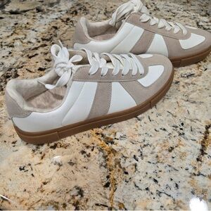 Sincerely Jules sneakers